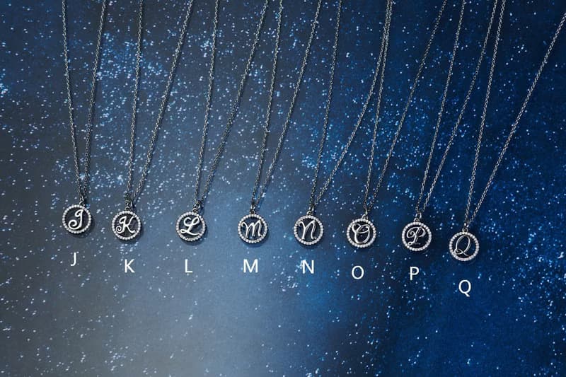 星鑽圍繞英文字母項鍊 鑲鑽項鍊/銀色/獨一無二