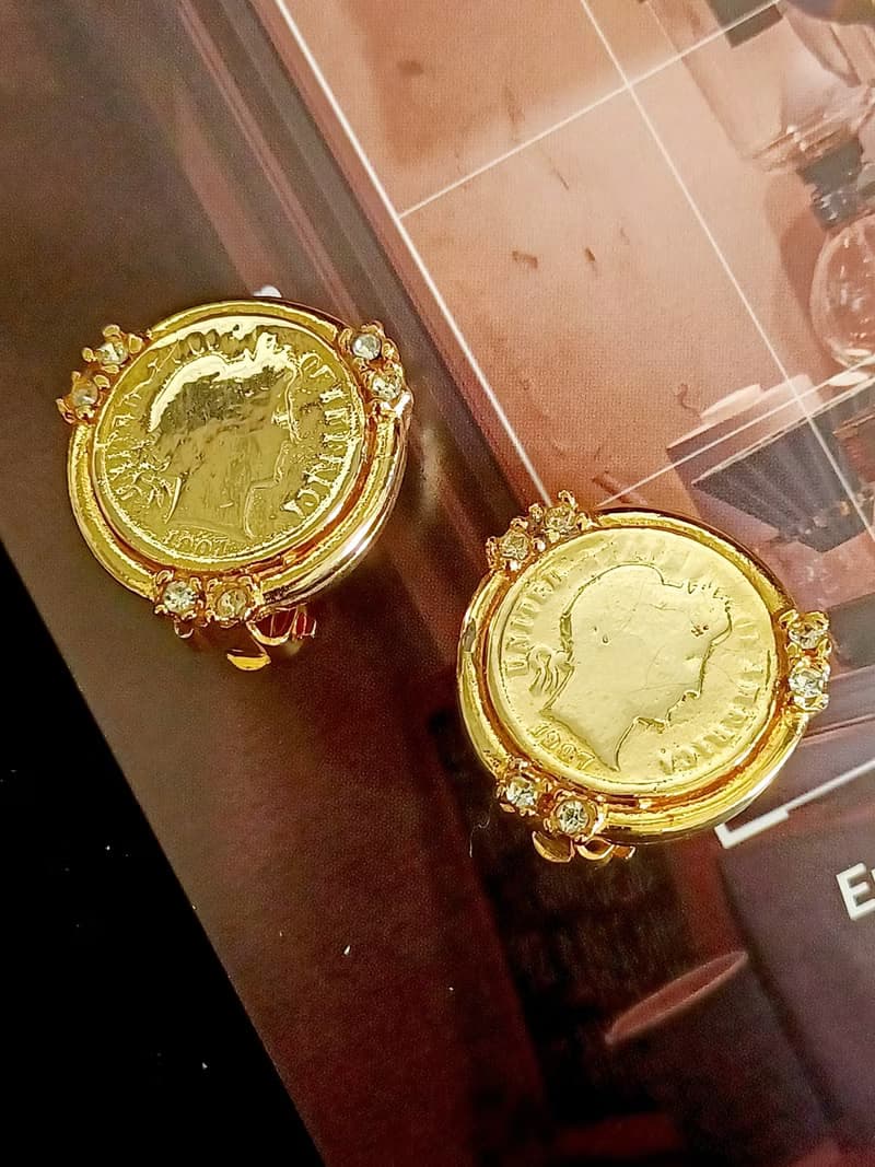 vintage jewelry Ellen Designs 仿羅馬金幣 夾式耳環