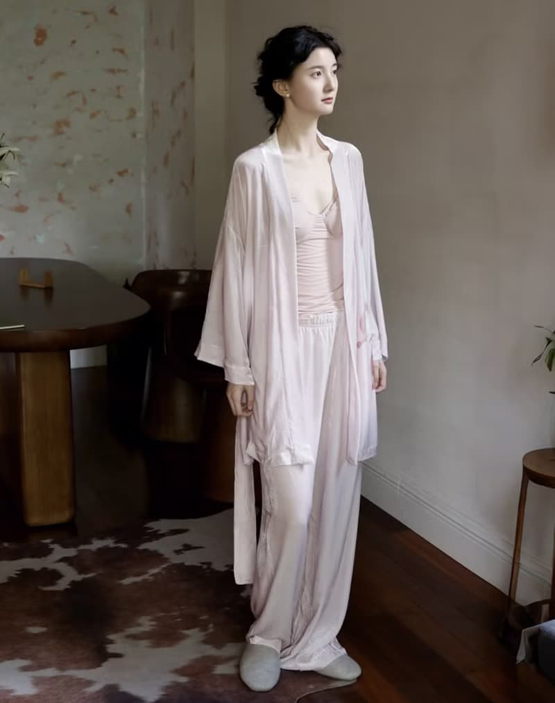 百合系列 / 桑蠶絲長袖睡衣套裝 / 真絲絲絨