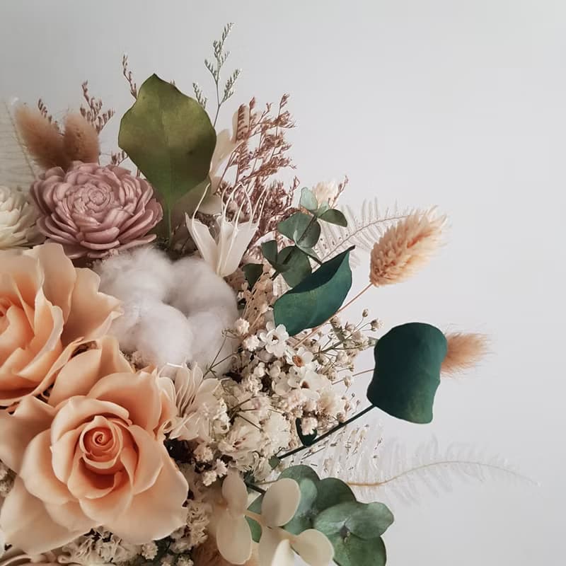 永生花+乾燥花|低彩度氣質款奶茶色系捧花 登記 外拍 結婚捧花