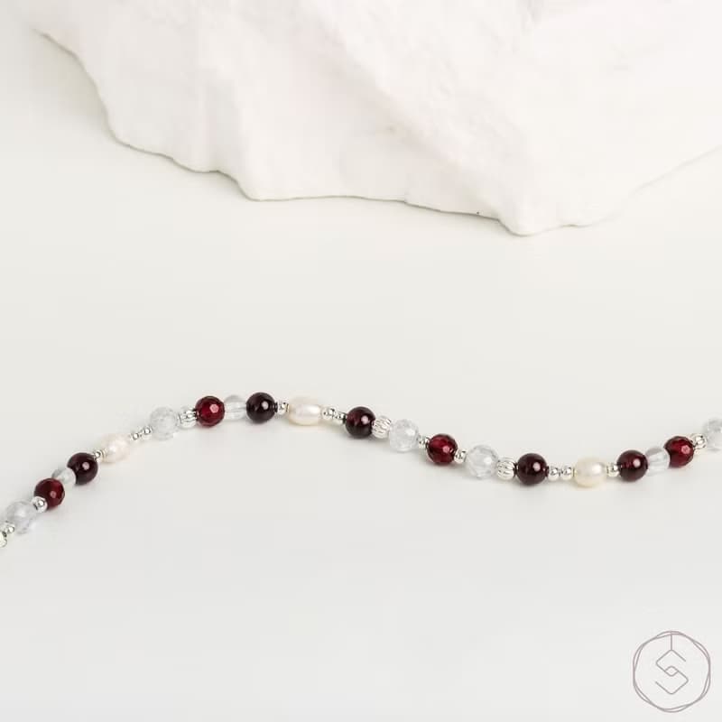 曙光 | 石榴石 珍珠 白水晶 S925純銀 | 天然水晶手鍊