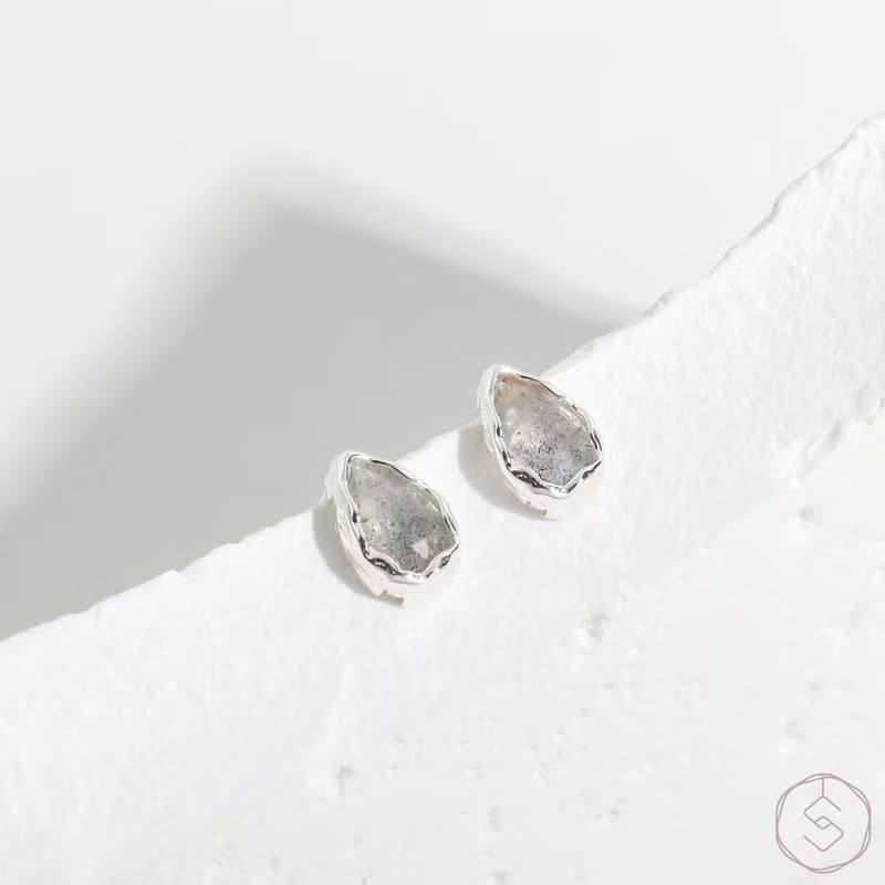 繆思MUSE | 拉長石 S925純銀 | 水滴造型耳環