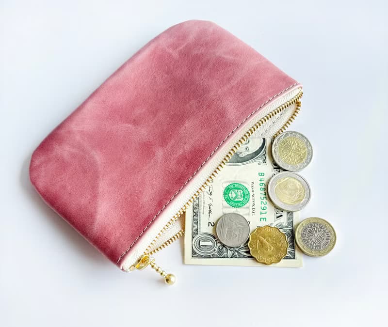 軽くて柔らか　シェルピンクのミニポーチ　ミニ財布