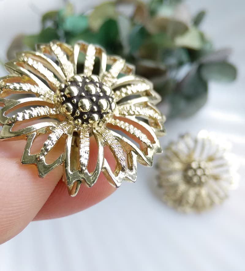 【西洋古董飾品 】SARAH COV 1960年 Daisy Mae 系列 夾式耳環