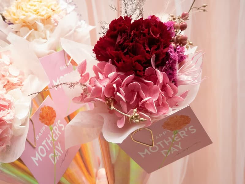 母親節永生康乃馨甜筒花束永生康乃馨母親節花禮