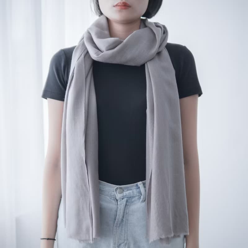 【保暖道具】喀什米爾 Cashmere 羊毛圍巾 - 淺灰