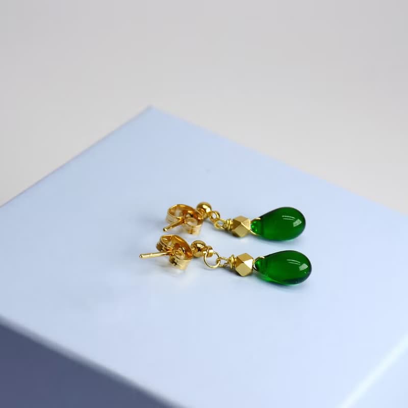 Candy Jewelry 復古墨綠琉璃耳環 耳針(可改無痛耳夾)