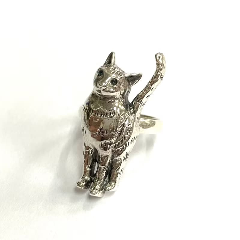 Art Nouveau Style Cat Ring with Emerald Stone 925 Sterling Silver