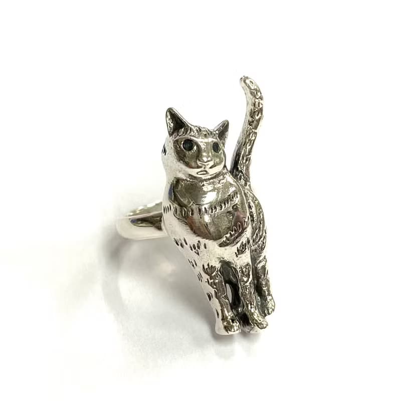 Art Nouveau Style Cat Ring with Emerald Stone 925 Sterling Silver