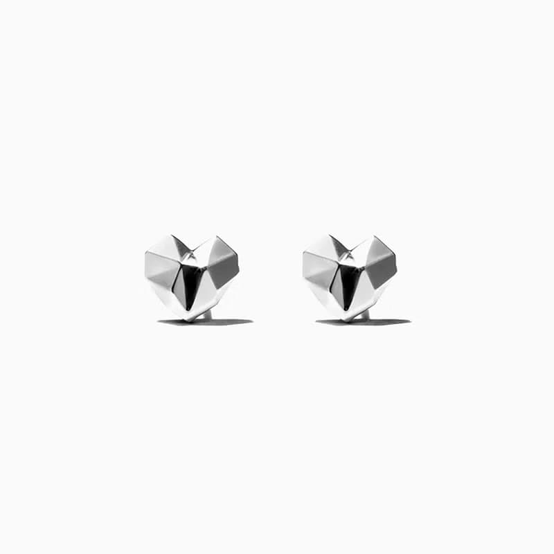 Mini Angular Heart earring 14k