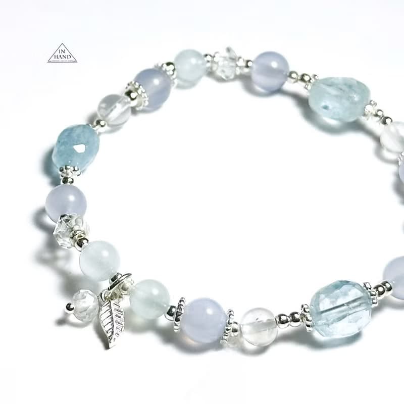 漫步雲端-原礦海水藍寶.藍紋瑪瑙.月光石.-純銀設計手鍊