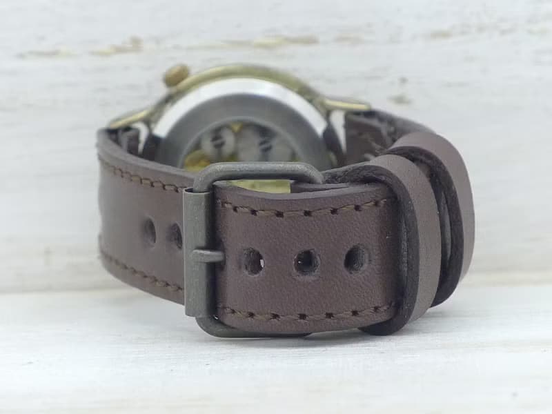 手作り腕時計 BHW121 手巻きBrass(真鍮)36mm ローマ数字フローティング ミシンステッチベルト