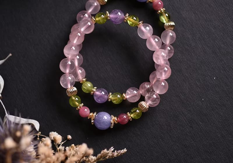 粉晶+橄欖石+丹泉石+桃紅碧璽+薰衣草紫水晶鍍金手鍊