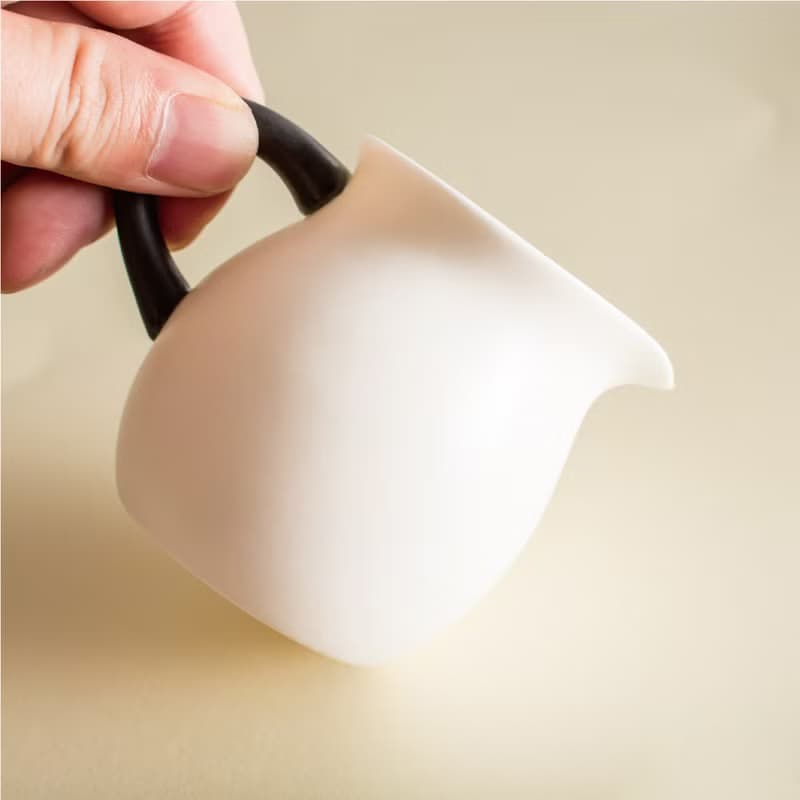 陸寶 東籬雅菊 淨墨牡丹 金點設計獎 1壺1海6杯 茶具組