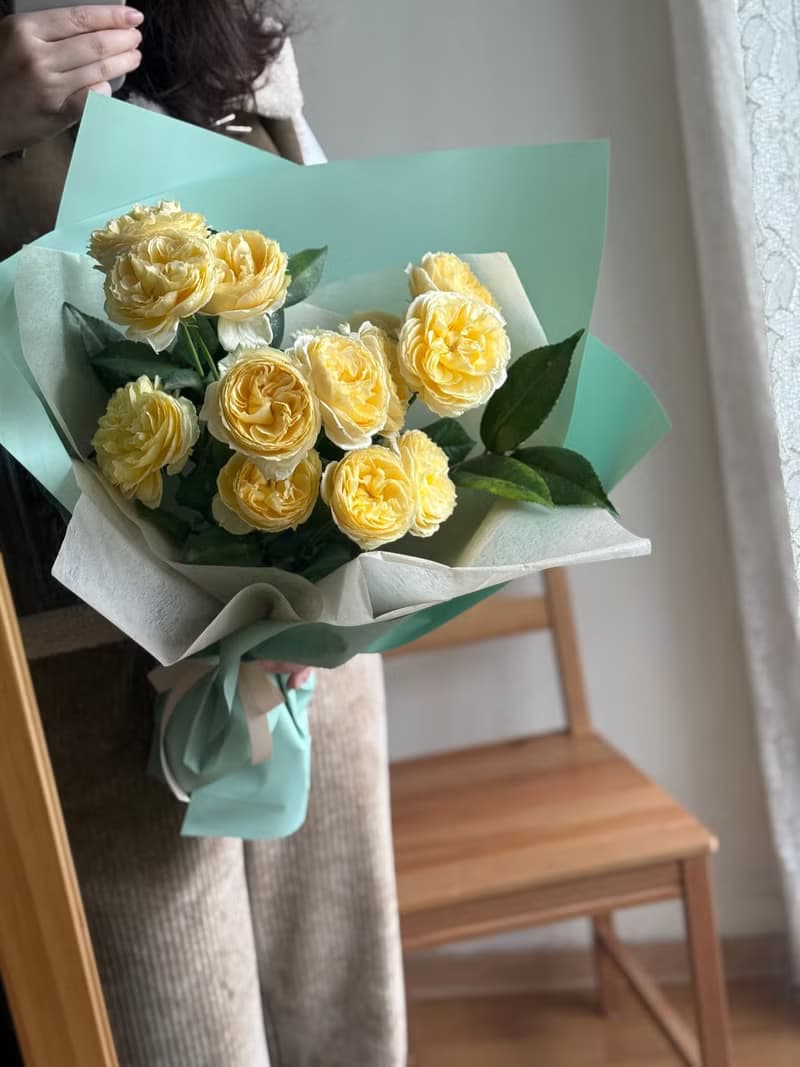 庭園玫瑰花束 生日花束 畢業花束 告白花束 情人節花束