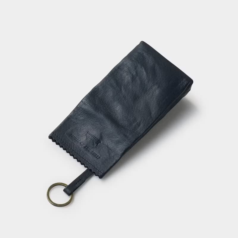 paper key pouch : black