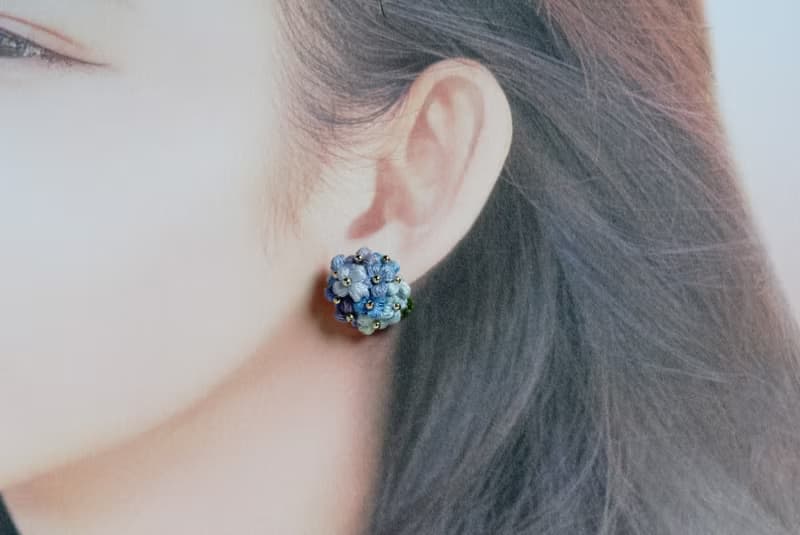 紫陽花のピアス/イヤリング