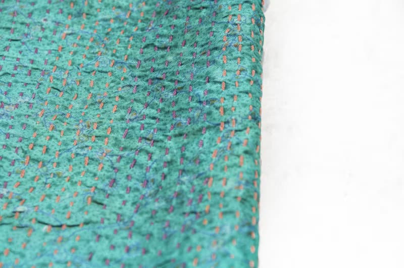 刺繡絲巾/絲綢刺繡圍巾/手縫紗麗線絲巾/印度絲綢刺繡圍巾-撞色風
