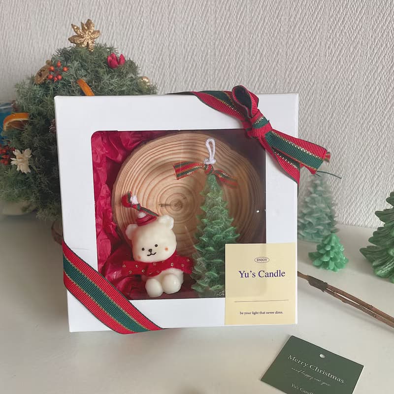 【聖誕禮盒】雪花聖誕樹蠟燭+嘴邊肉熊熊蠟燭組合附獨家明信片