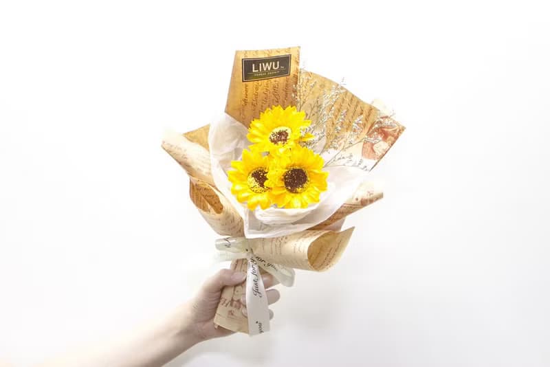 無盡的愛 向日葵花束 乾燥花花束 畢業花束 父親節花束(2色包裝)