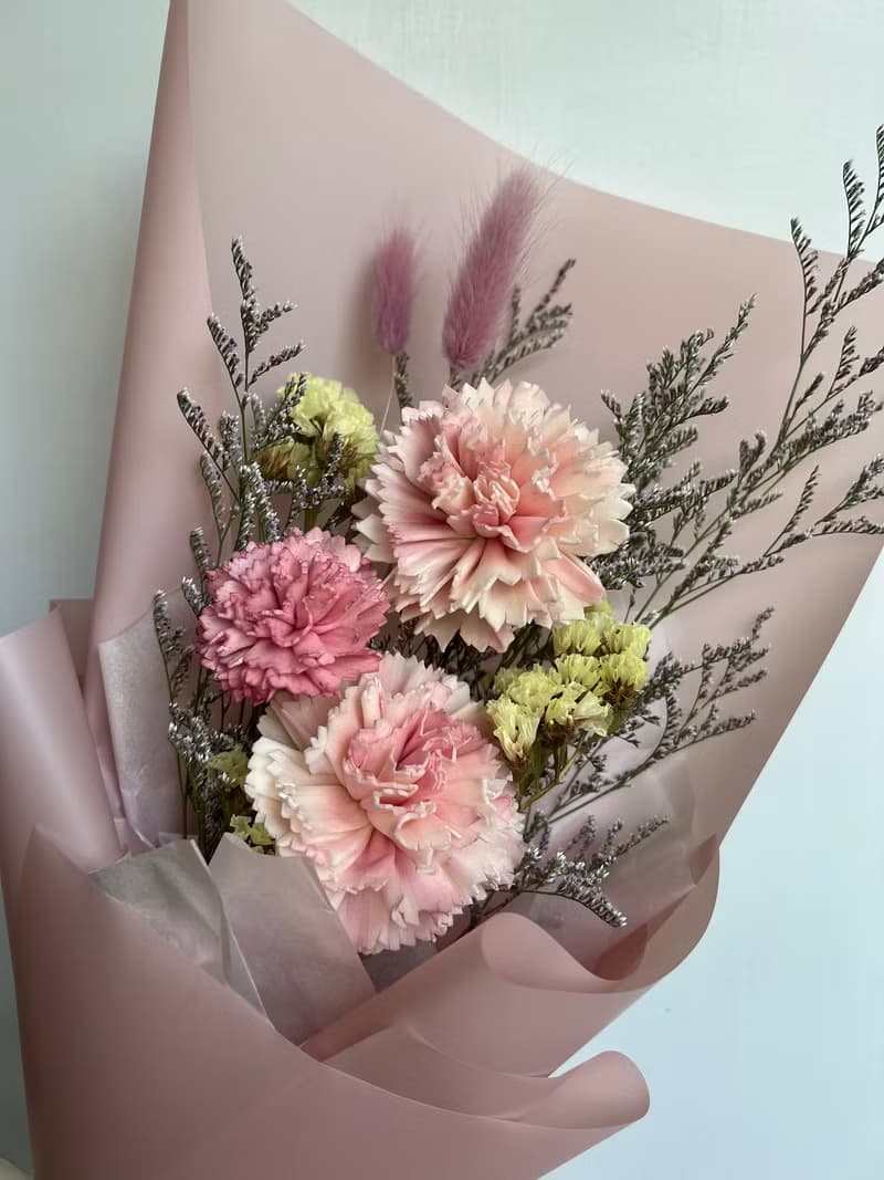 母親節康乃馨索拉花花束