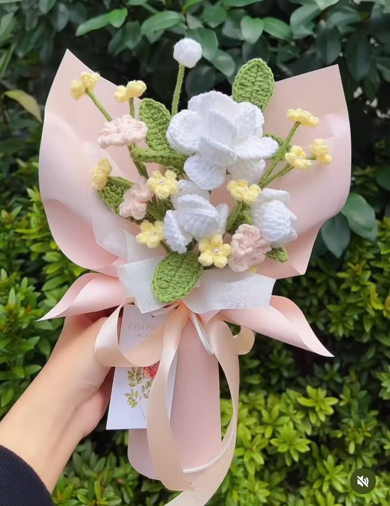 茉莉滿天星花束 手工針織花束 編織花 鉤織花 針織花 情人節禮七