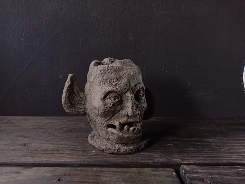 石像鬼雕像 (高10.5cm 雕塑 薰香錐 香錐罩 塔香罩 詭異)