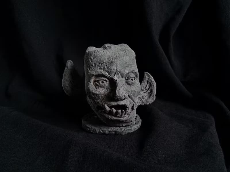 石像鬼雕像 (高10.5cm 雕塑 薰香錐 香錐罩 塔香罩 詭異)