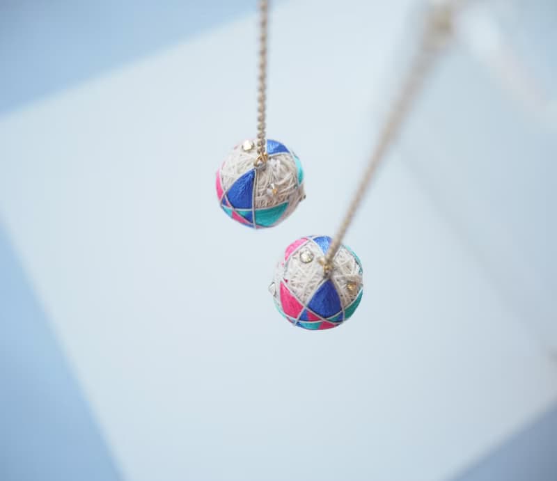 tachibanaya 傳統工藝 手鞠球 刺繡 耳環 紡錘 長鏈 藍 綠 粉色
