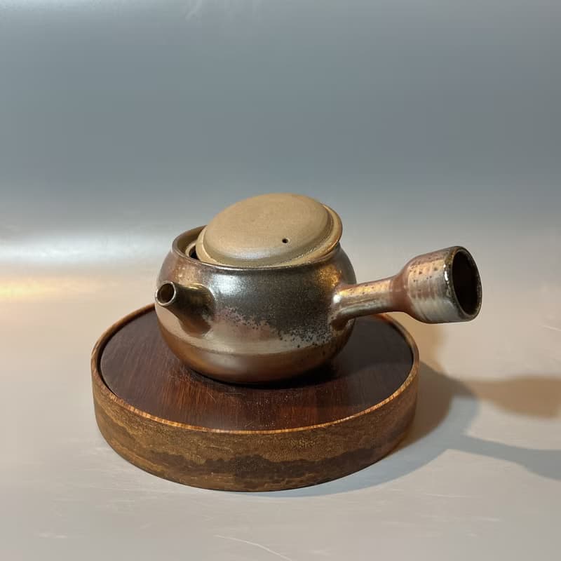 柴燒古銅金側把茶壺 / 小平凡手作