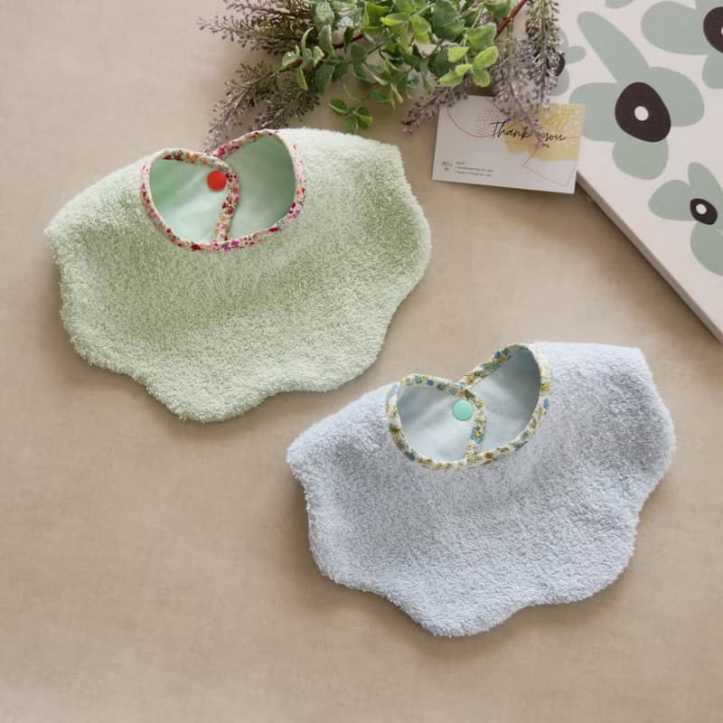 タオルとガーゼのリバーシブルスタイ　出産祝いギフト