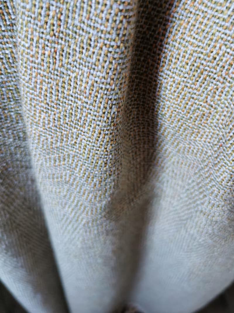 Handwoven by Carina | 手織美麗諾羊毛圍巾