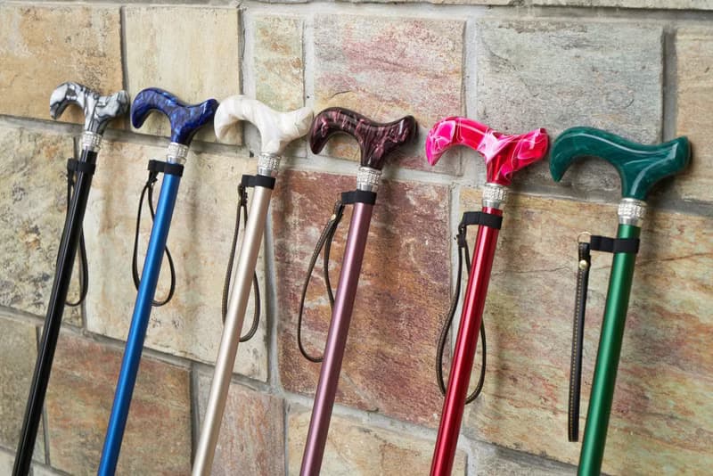 【退休禮物】施華洛世奇水晶手杖-珊瑚紅 壽宴 晚宴 婚禮