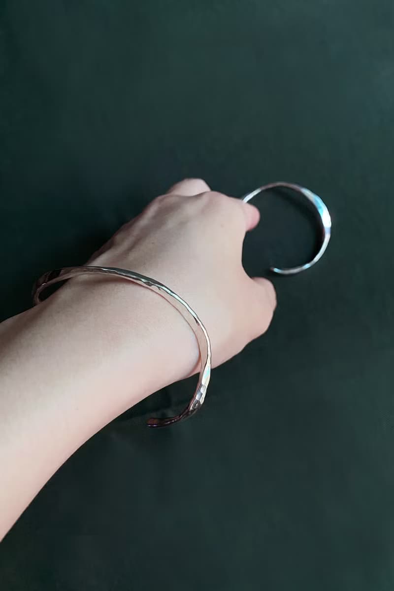 純銀鍛敲波紋手環