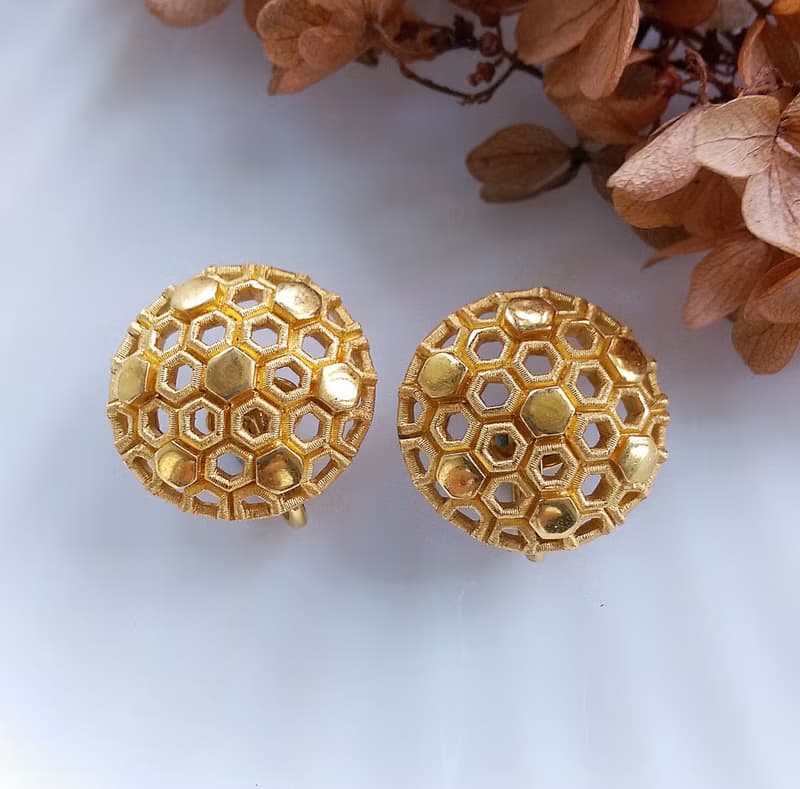 Vintage Jewelry 西洋古董飾品 TRIFARI  藝術幾何 蜂巢 夾式耳環