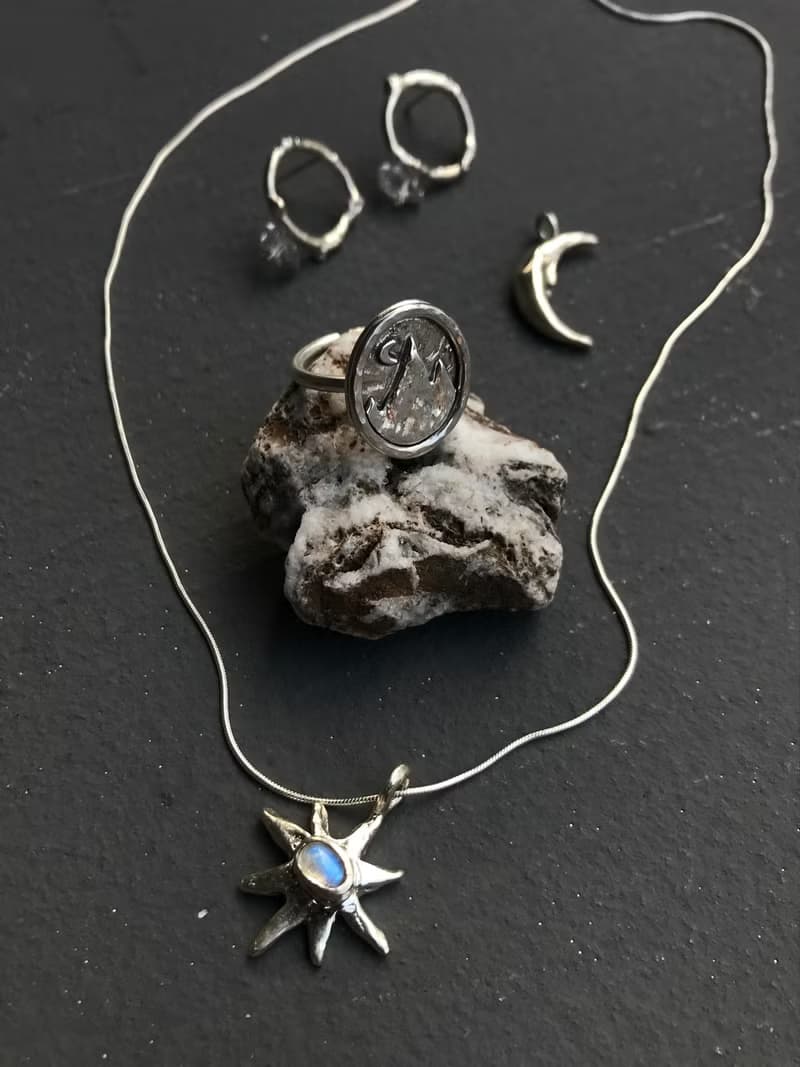 925銀 星芒造型 月光石 項鍊