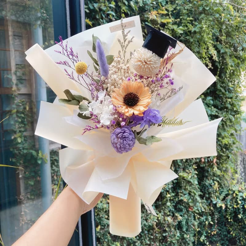 撞色畢業小太陽花束 可滴精油噴香水/乾燥花/畢業花束/畢業禮物