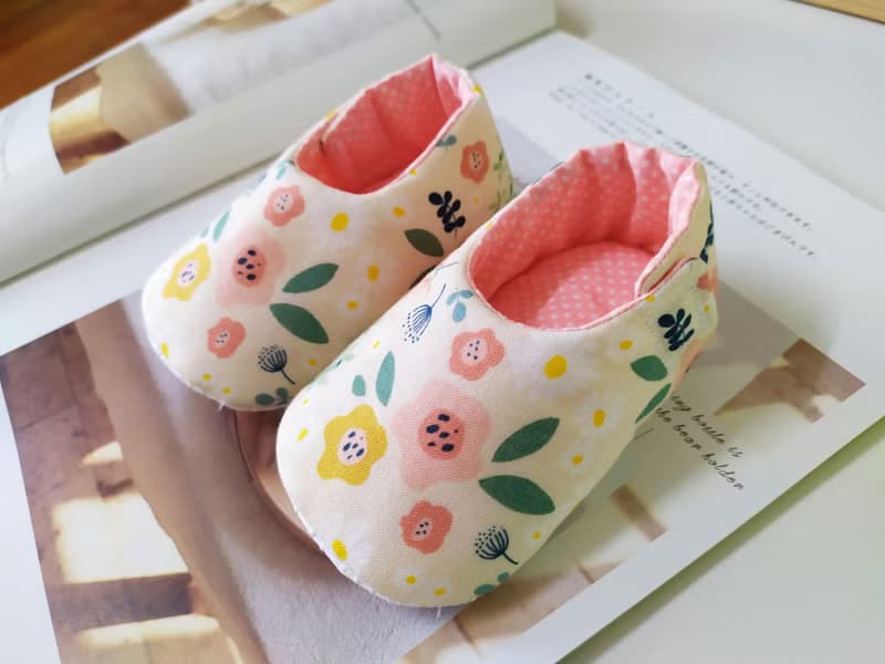 【5日內出貨】小花兒 彌月禮物 嬰兒鞋  寶寶鞋  功夫鞋款