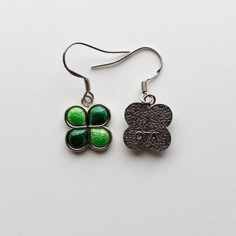 クローバー 【Leaf Green】七宝焼のピアス イヤリング 純銀胎七宝