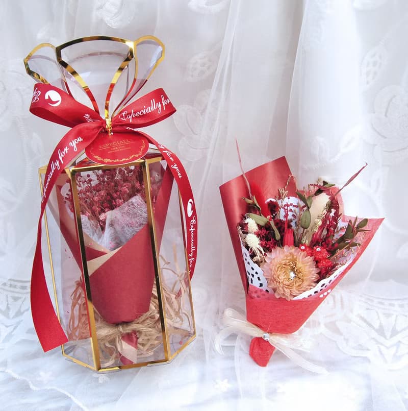 迷你乾燥花束禮盒(大)-喜氣紅 生日禮物