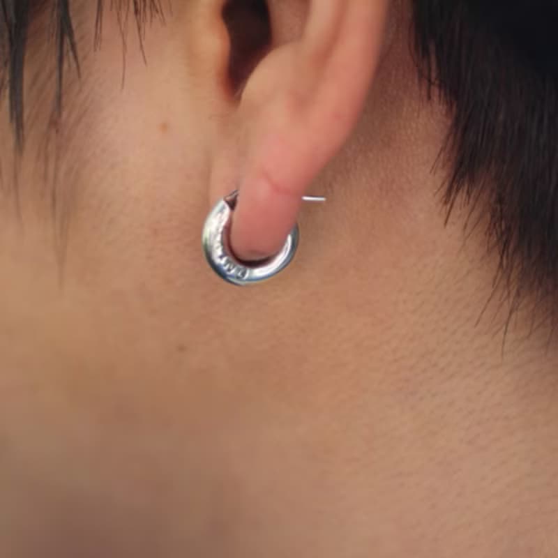 silver925 ピアス -Portion Pierce- (1P)　イヤリング　スターリングシルバー　フープピアス　日本
