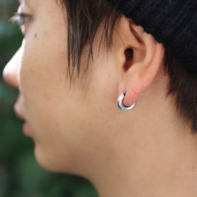 silver925 ピアス -Portion Pierce- (1P)　イヤリング　スターリングシルバー　フープピアス　日本