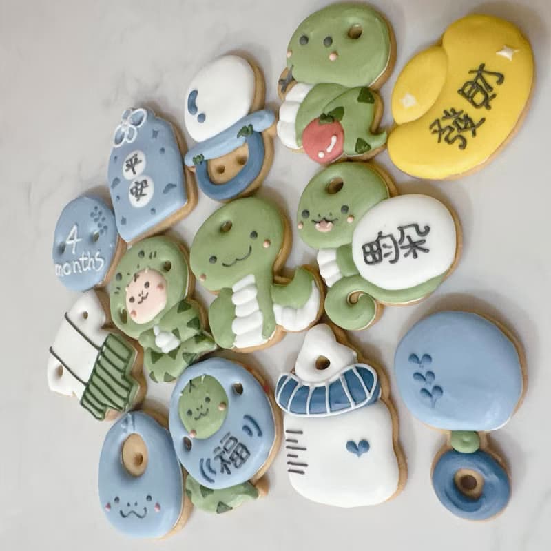 糖霜蛇寶寶男生 收涎餅乾 糖霜餅乾 收涎儀式 蛇寶寶 蛇年 四個月