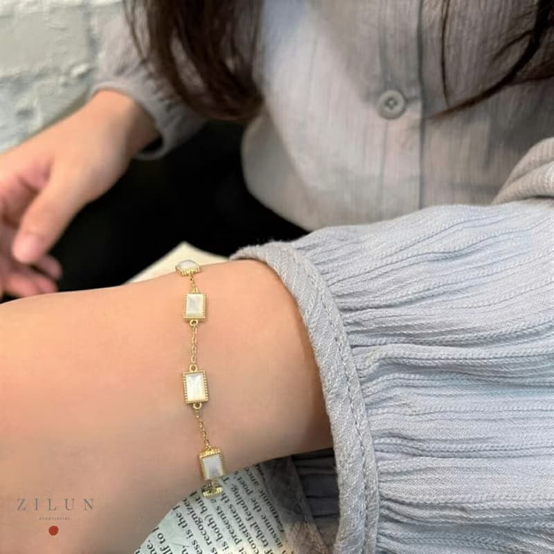 │輕珠寶│奶油蛋糕 • 白蝶貝 • 純銀手鍊 • 925silver