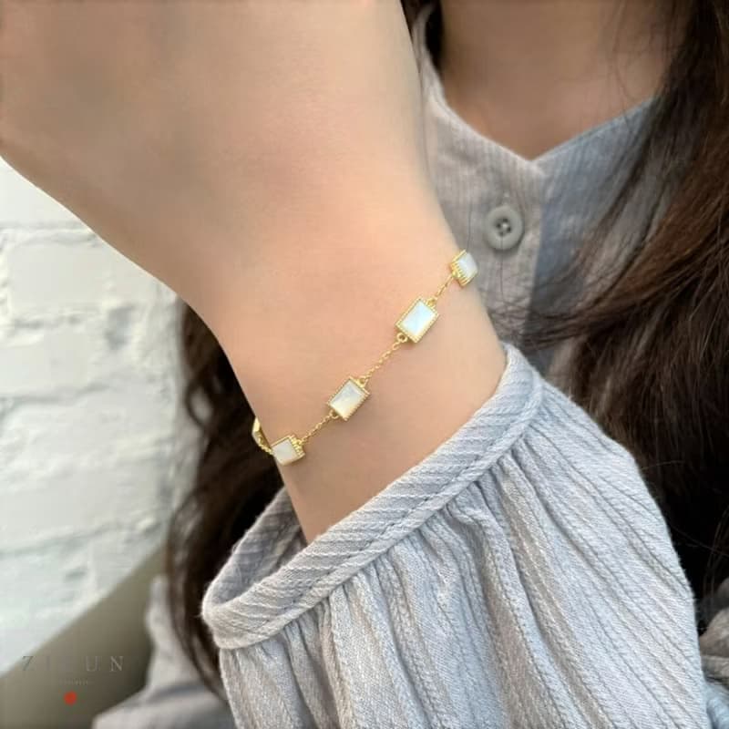 │輕珠寶│奶油蛋糕 • 白蝶貝 • 純銀手鍊 • 925silver