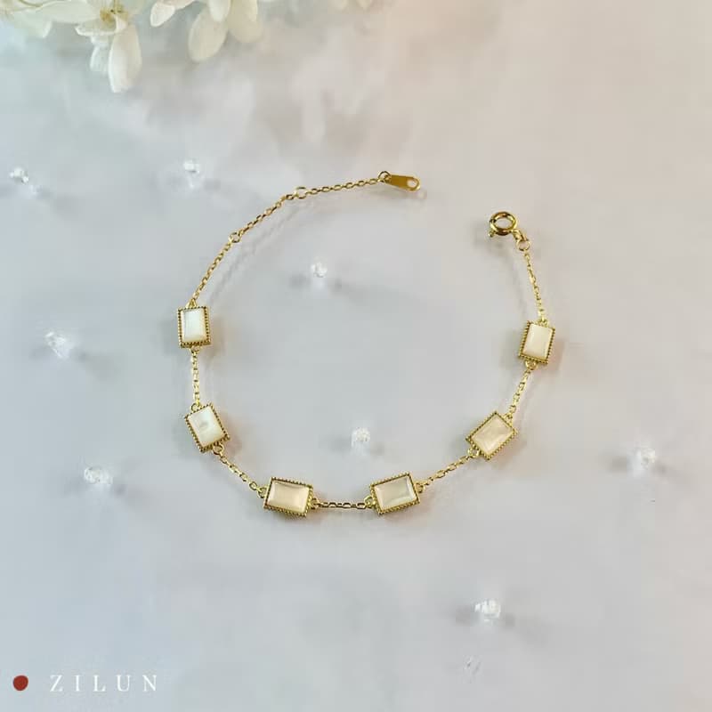 │輕珠寶│奶油蛋糕 • 白蝶貝 • 純銀手鍊 • 925silver