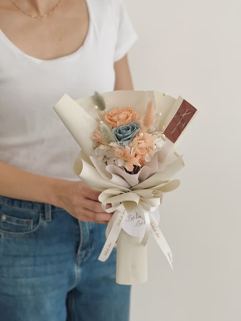 【永生玫瑰花花束】• 情人節/永生玫瑰花/永生玫瑰花花束/玫瑰花