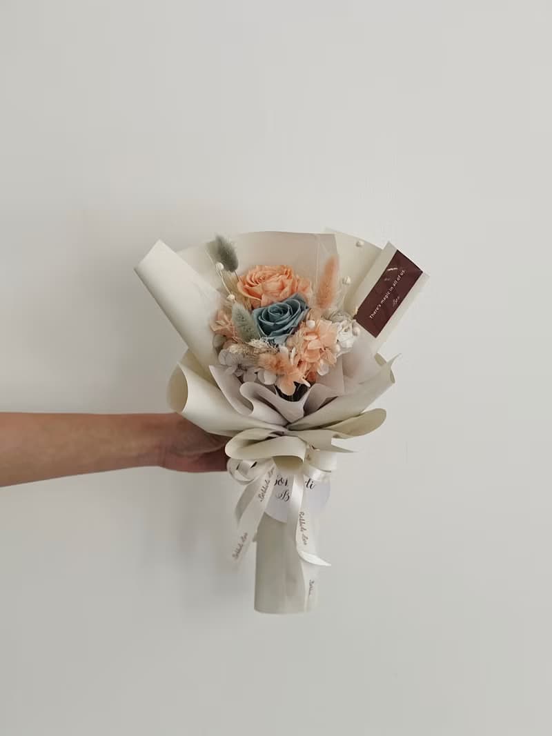 【永生玫瑰花花束】• 情人節/永生玫瑰花/永生玫瑰花花束/玫瑰花