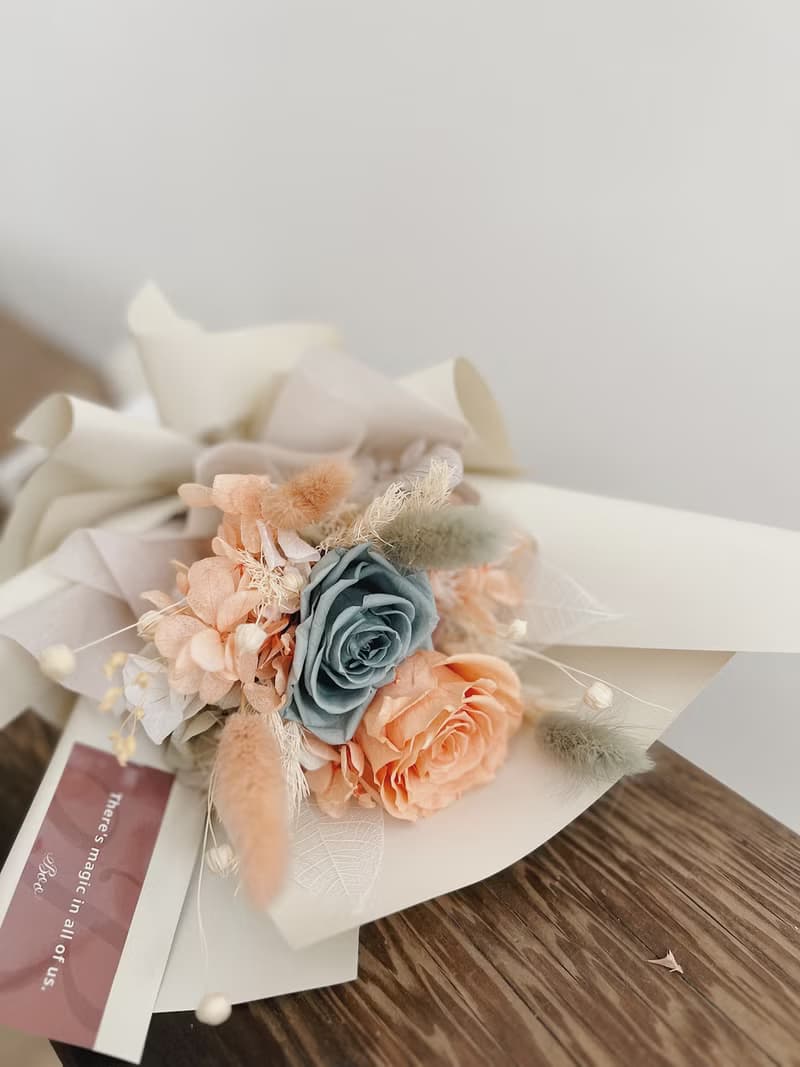 【永生玫瑰花花束】• 情人節/永生玫瑰花/永生玫瑰花花束/玫瑰花