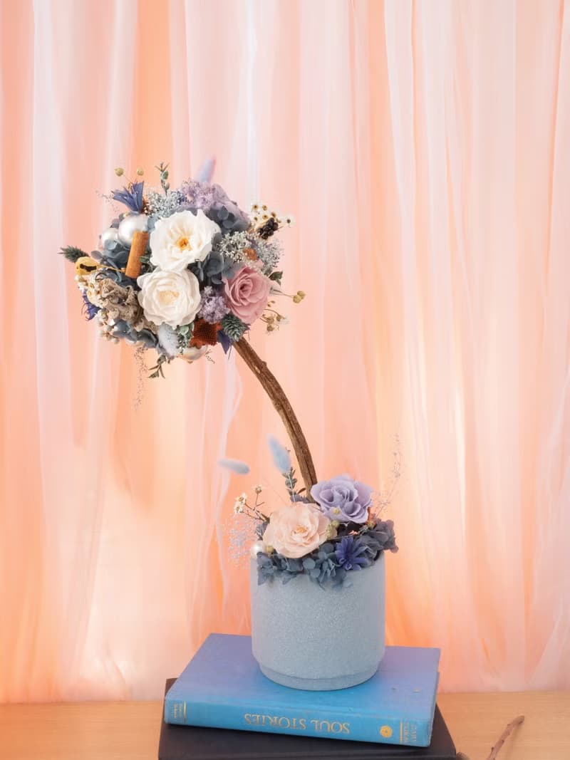 歪歪藍調Twisty Blue 永生花球樹永生花禮生日母親節喬遷升職